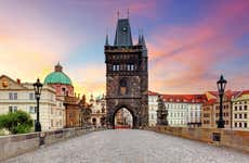 Tour de Praga al completo + Paseo en barco